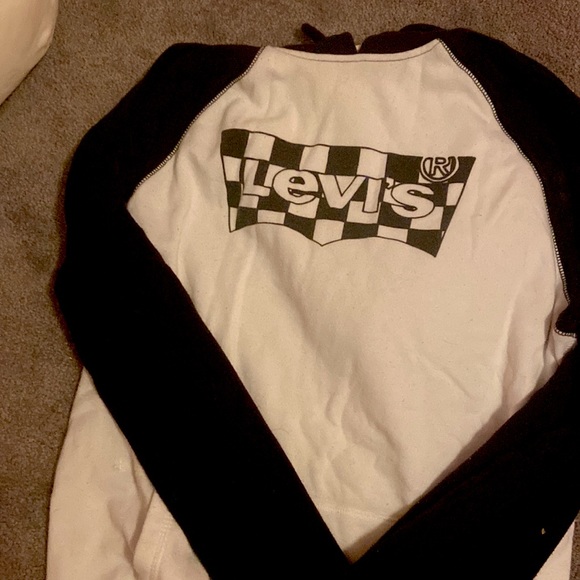 Levi’s Black and White sweatshirt
